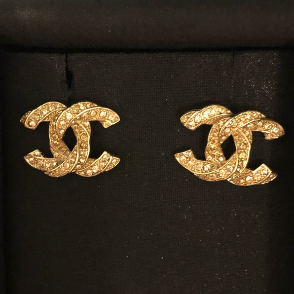 CHANEL Jewelry - Chanel earrings